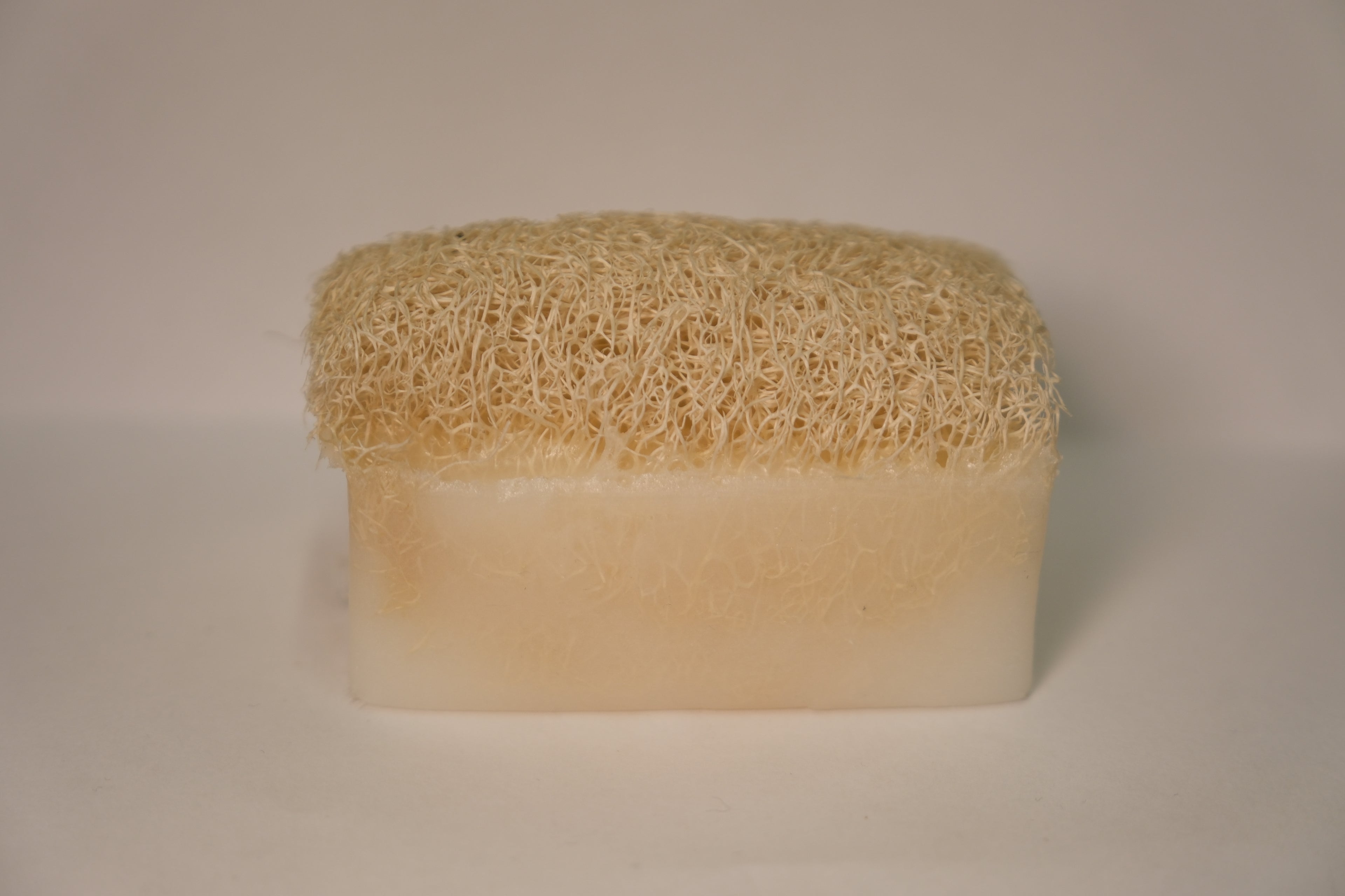 KEÇİ SÜTLÜ LİFLİ SABUN 125GR