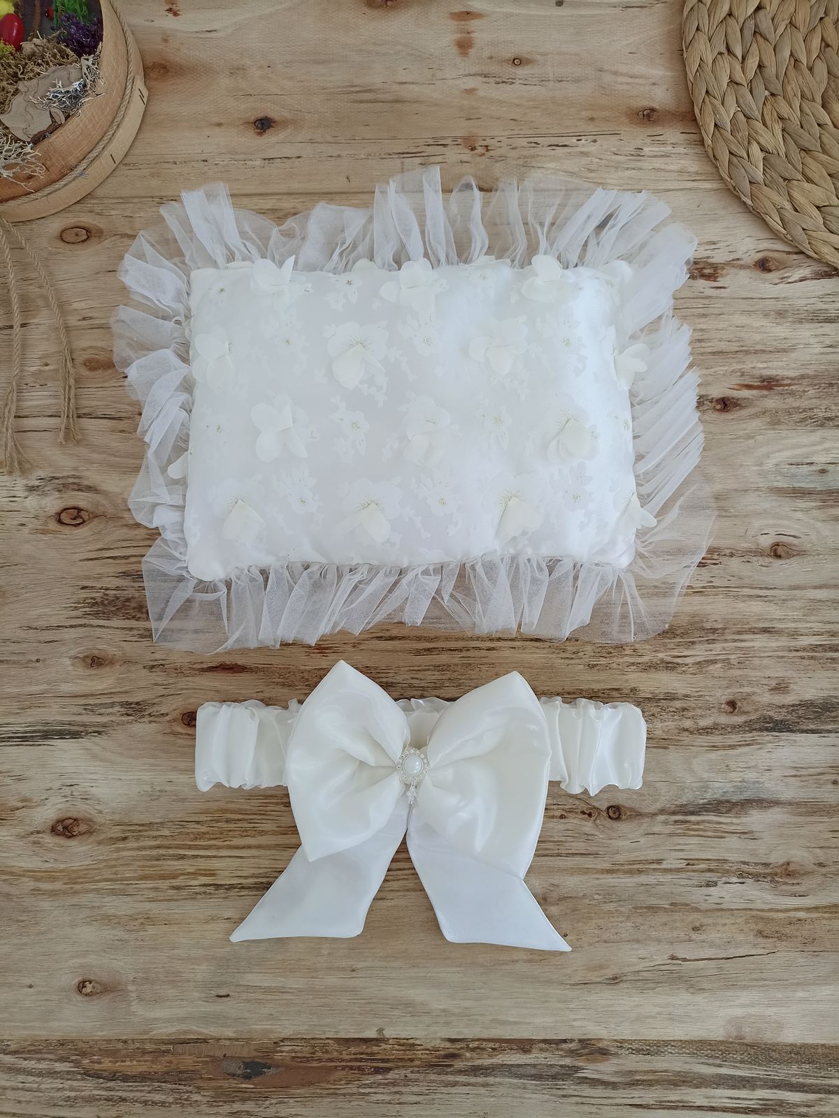 Yenidoğan İzmir İncisi Tül İşlemeli Pamuklu Fiyonklu Kundaklı Lüks 3lü Alt Açma Seti