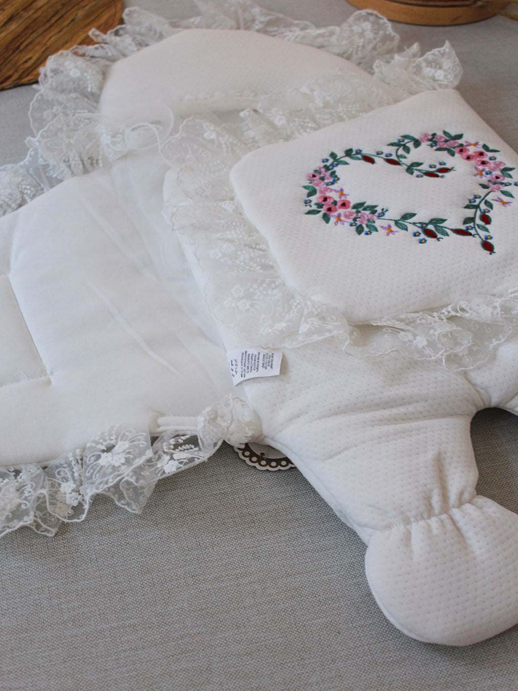 Yenidoğan Kapitone Anadolunun Kalbi Nakışlı Ayaklı Kız Erkek Bebek Battaniyesi