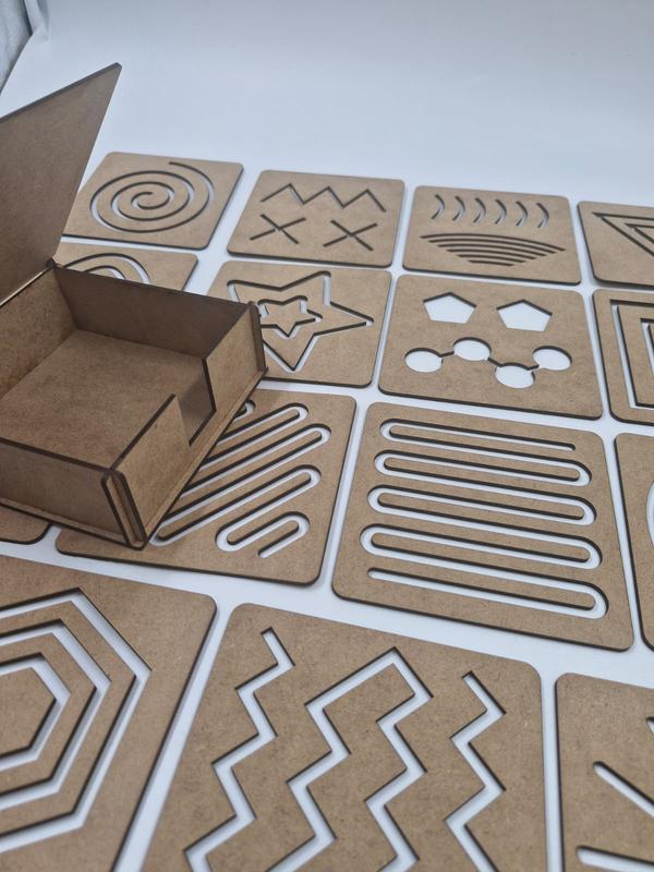 Ahşap Montessori Çizim Seti Temel Simetrik Şekiller Kutulu 15 Adet