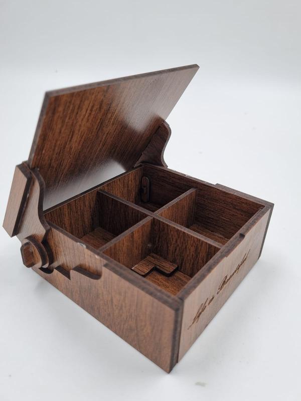 Ahşap Dekoratif Kutu Ceviz Desenli 9 cm x 9 cm x 4 cm