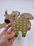 Ahşap Montessori İp Gerçirme Örme Oyunu 10 lu Set