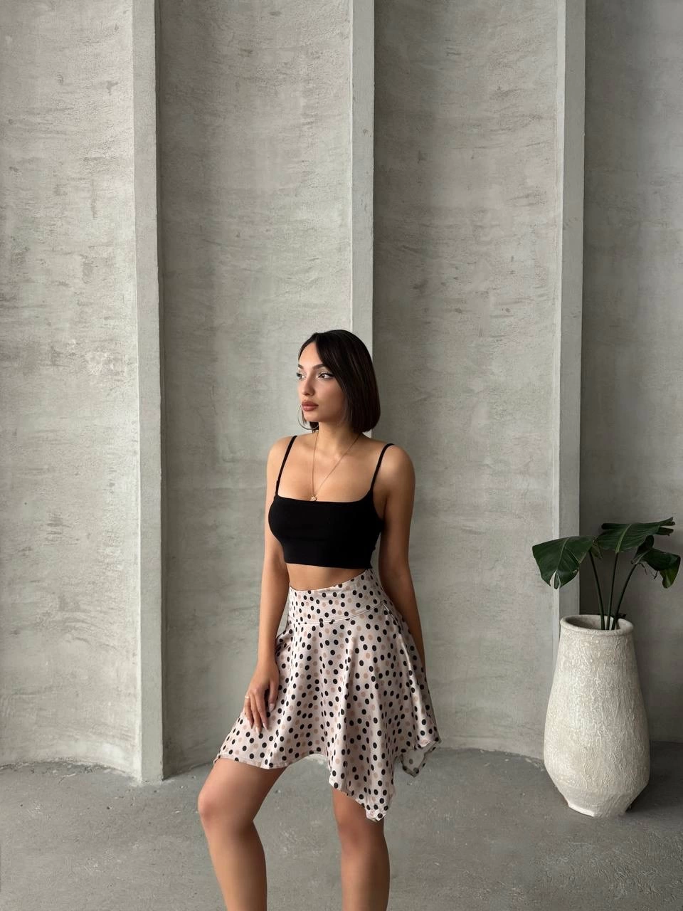 Puantiyeli etek s25900